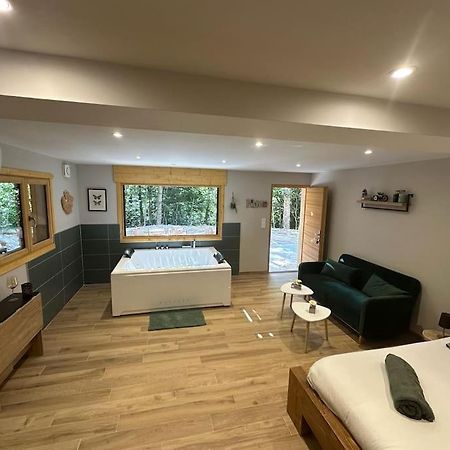 Jacuzzi En Foret L'Esperou Екстериор снимка